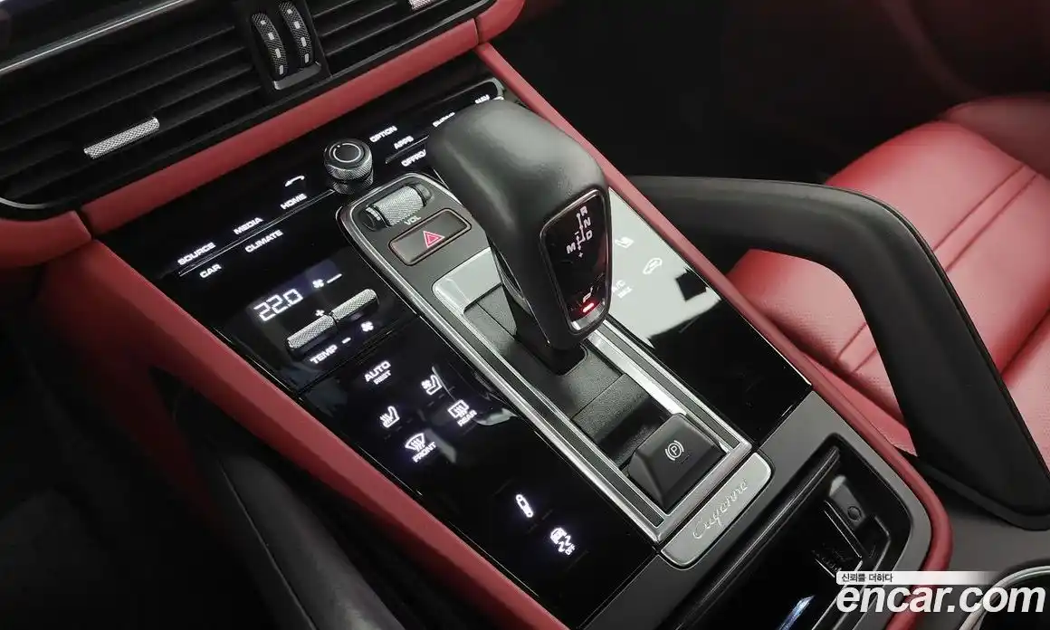 Porsche Cayenne 2022 3.0 гидро в Москве № 197256, фото 9
