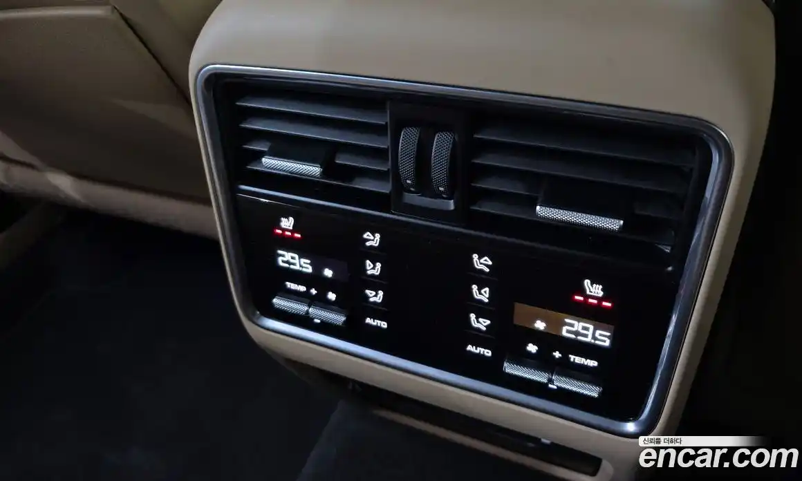 Porsche Cayenne 2022 3.0 гидро в Москве № 197259, фото 18