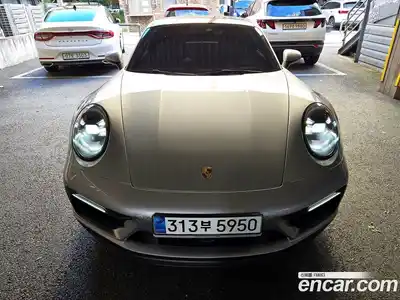 Porsche 911, 2023