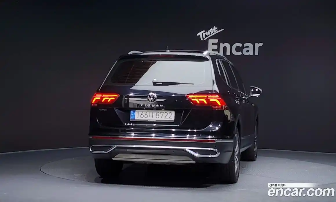 Volkswagen Tiguan 2022 2.0 гидро в Москве № 199161, фото 4