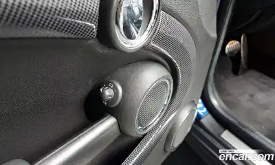 Mini Roadster 2012 1.6 гидро в Москве № 199946, миниатюра 12