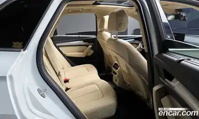 Audi Q5 2022 2.0 гидро в Москве № 204570, миниатюра 12