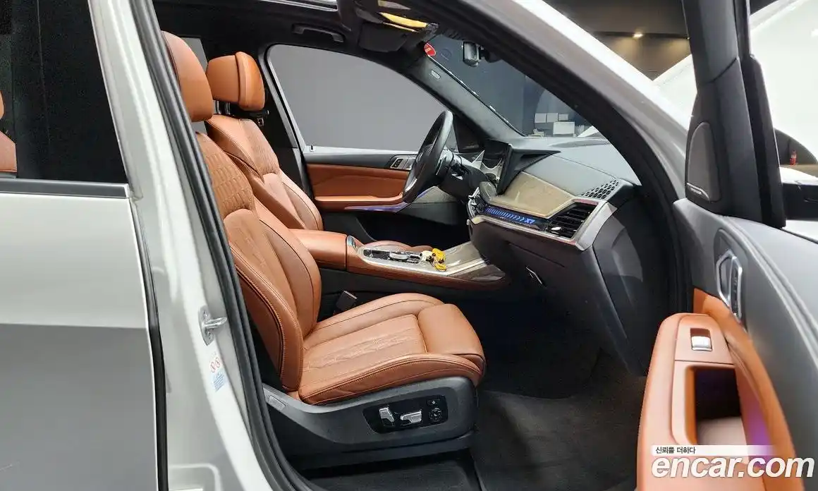 BMW X7 2023 3.0 гидро в Москве № 211330, фото 10