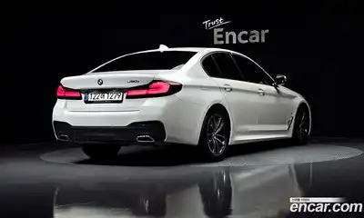 BMW 5-Series 2022 2.0 гидро в Москве № 211408, миниатюра 2