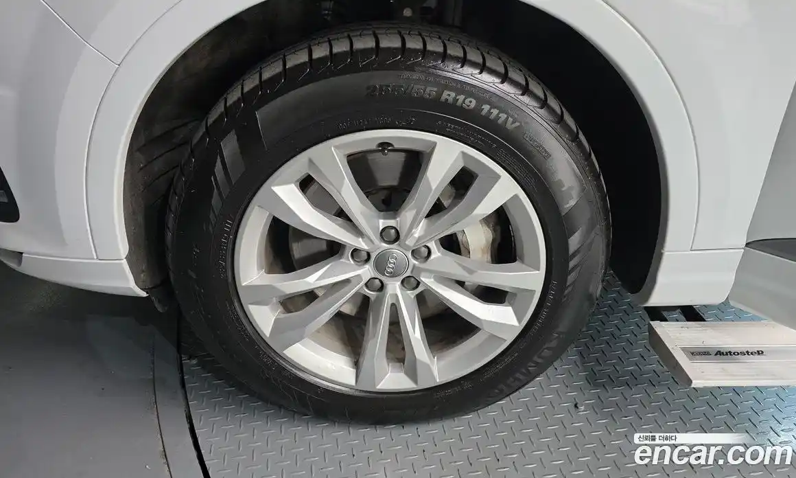 Audi Q7 2016 3.0 гидро в Москве № 212518, фото 5