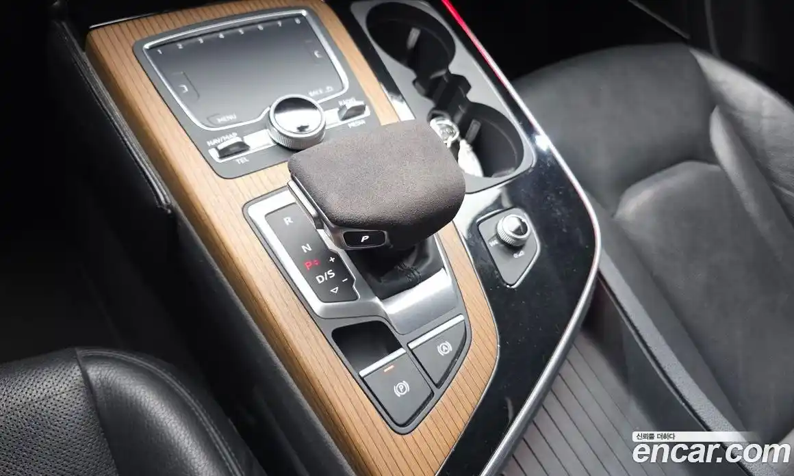 Audi Q7 2016 3.0 гидро в Москве № 212518, фото 9