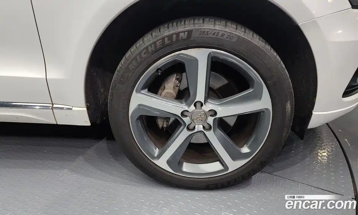 Audi Q5 2014 3.0 гидро в Москве № 212589, фото 5