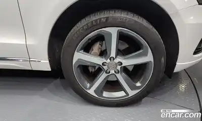 Audi Q5 2014 3.0 гидро в Москве № 212589, миниатюра 5