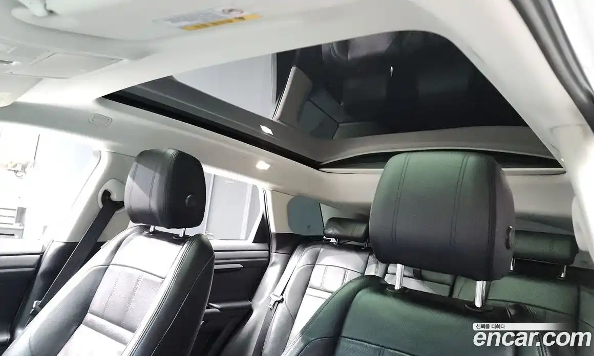 Land Rover Range-Rover Evoque 2020 2.0 гидро в Москве № 213430, фото 18