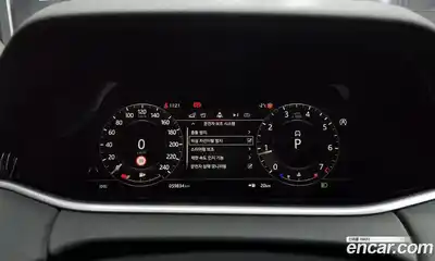 Land Rover Range-Rover Evoque 2020 2.0 гидро в Москве № 213430, миниатюра 8