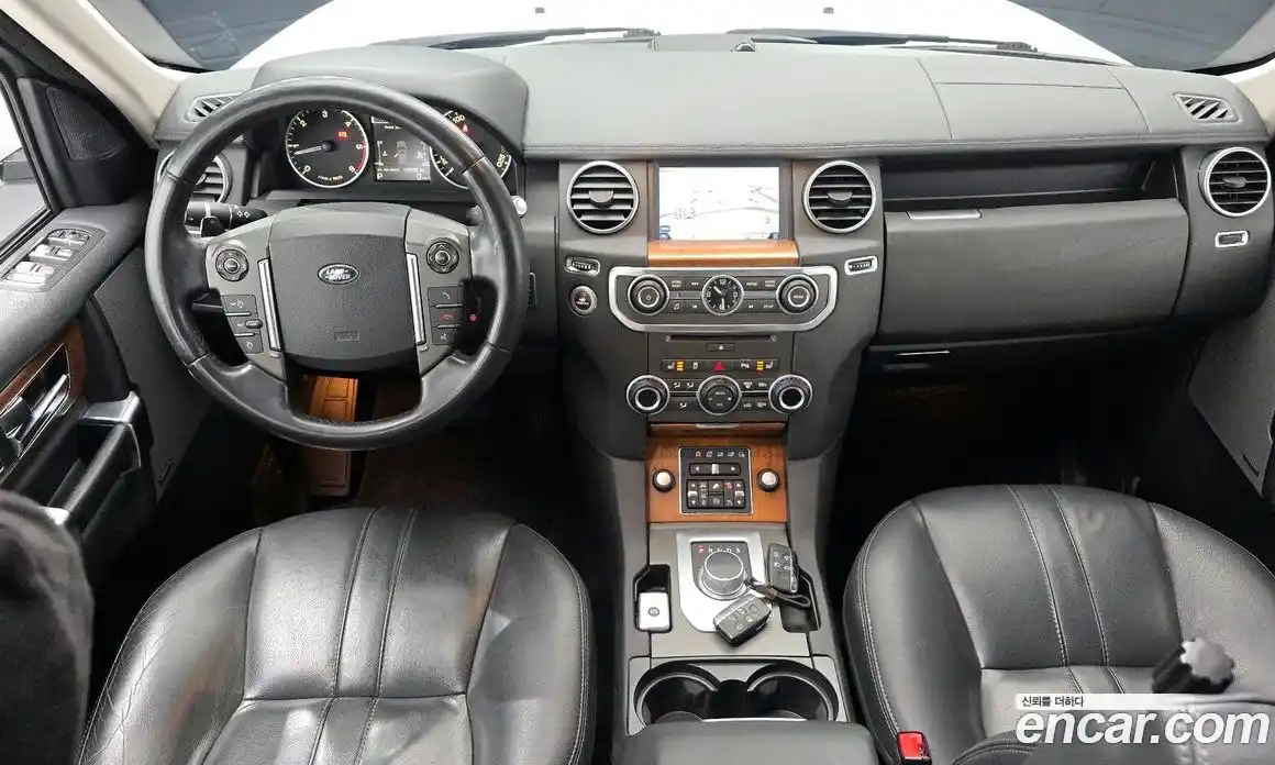 Land Rover Discovery 2016 3.0 гидро в Москве № 213620, фото 7