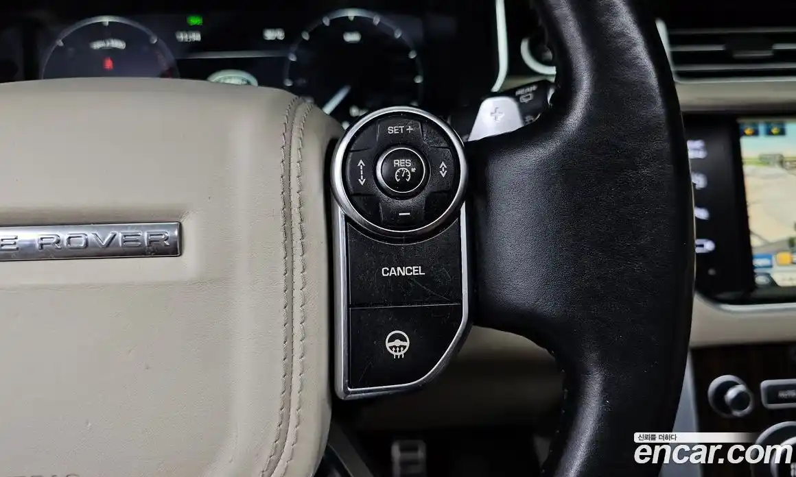 Land Rover Range-Rover 2015 4.4 гидро в Москве № 213712, фото 10