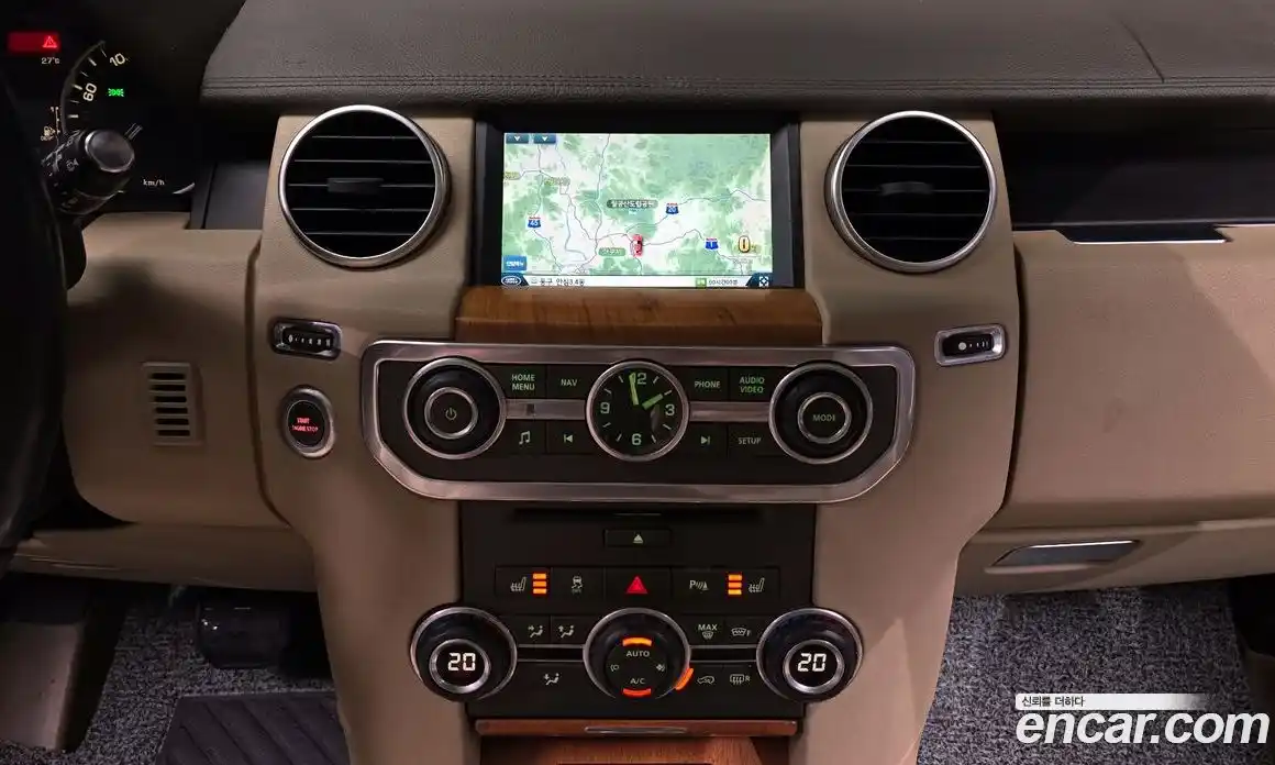 Land Rover Discovery 2013 3.0 гидро в Москве № 213826, фото 15