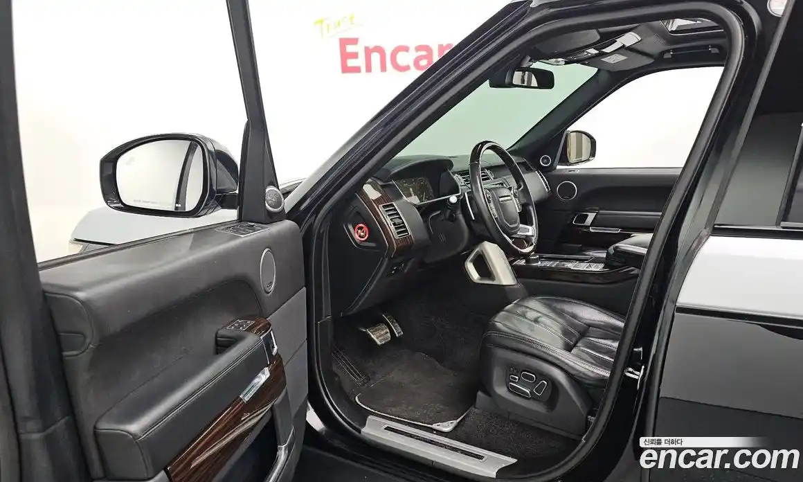 Land Rover Range-Rover 2015 4.4 гидро в Москве № 213864, фото 10