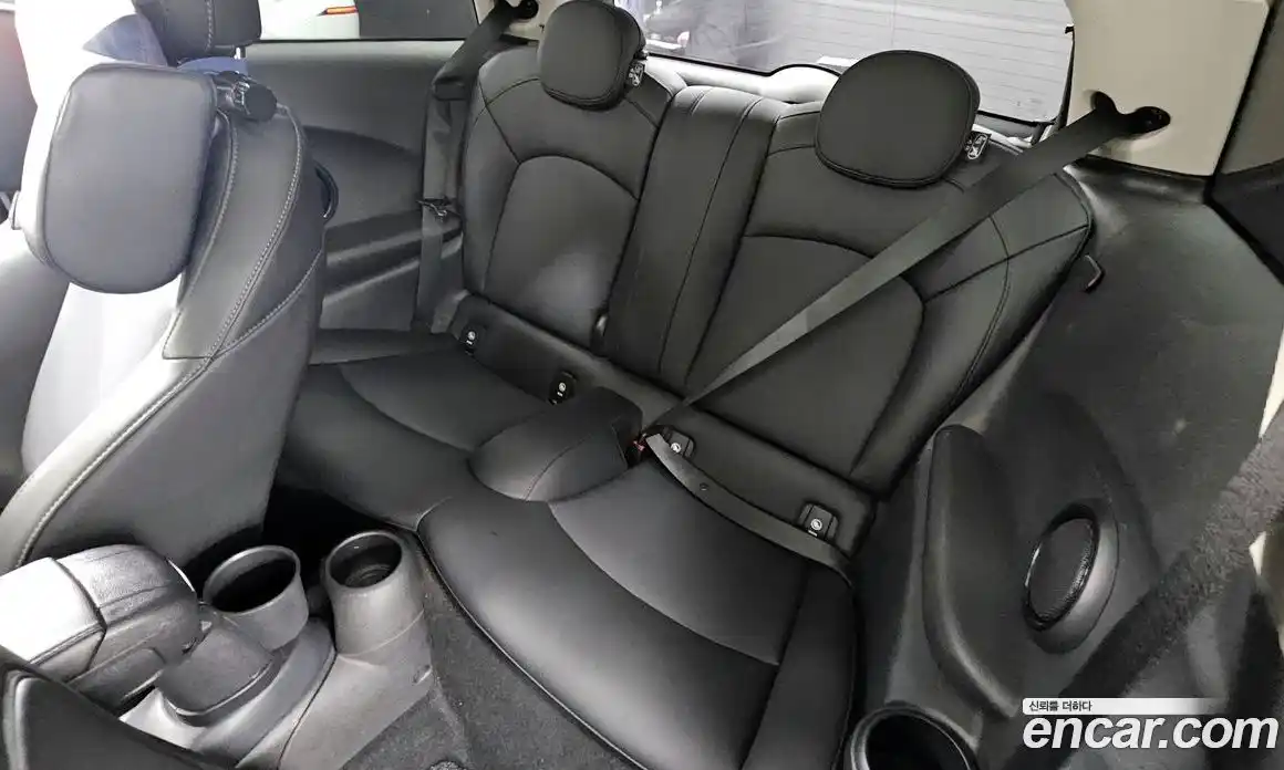 Mini Cooper 2019 1.5 гидро в Москве № 214393, фото 12