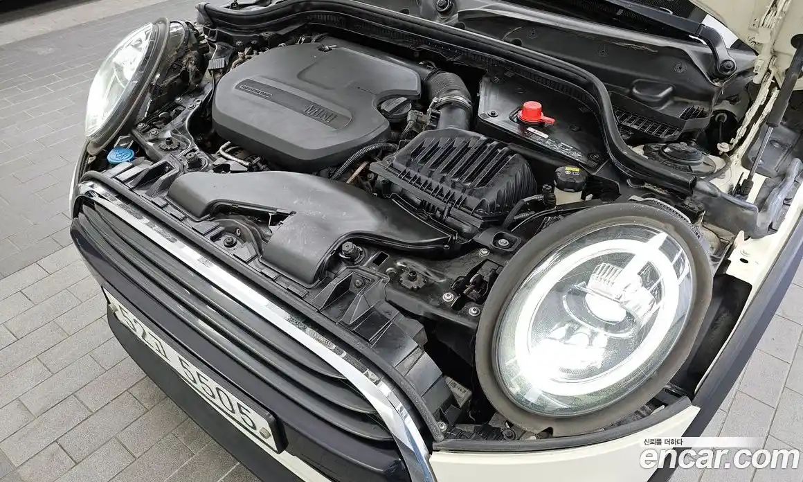 Mini Cooper 2019 1.5 гидро в Москве № 214393, фото 6