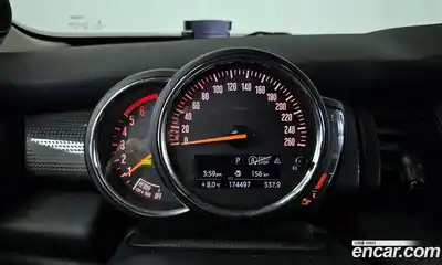 Mini Cooper 2019 1.5 гидро в Москве № 214393, миниатюра 8