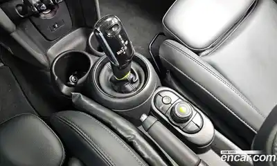 Mini Cooper 2019 1.5 гидро в Москве № 214393, миниатюра 9
