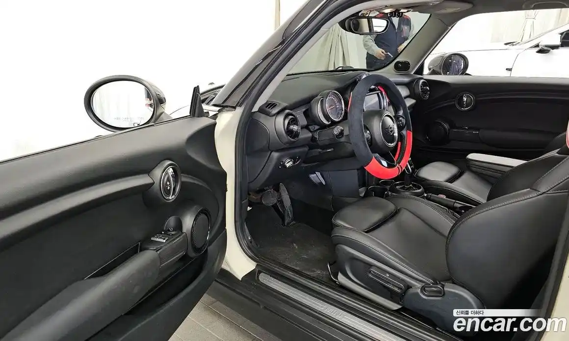 Mini Cooper 2019 1.5 гидро в Москве № 214393, фото 10