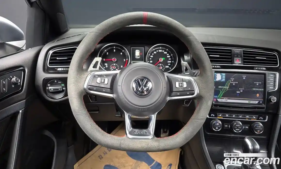 Volkswagen Golf 2016 2.0 гидро в Москве № 215366, фото 13