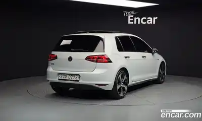 Volkswagen Golf 2016 2.0 гидро в Москве № 215366, миниатюра 2