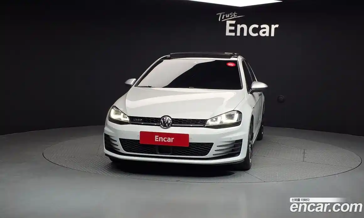 Volkswagen Golf 2016 2.0 гидро в Москве № 215366, фото 3