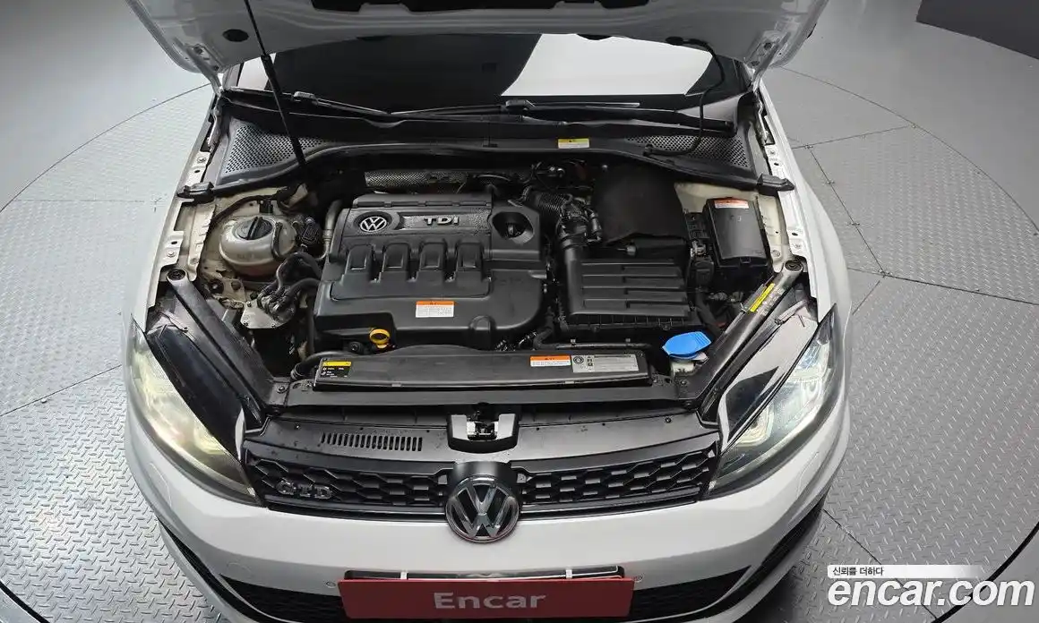 Volkswagen Golf 2016 2.0 гидро в Москве № 215366, фото 6