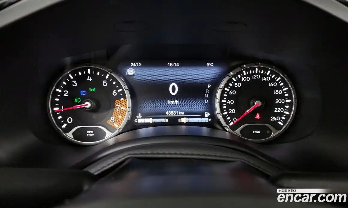 Jeep Renegade 2021 2.4 гидро в Москве № 215498, фото 8