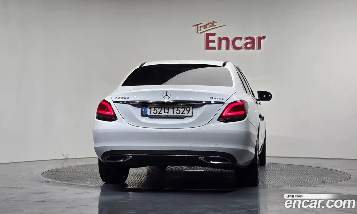Mercedes-Benz C-Class 2021 1.9 гидро в Москве № 229636, фото 4