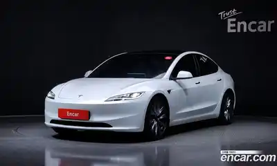 Tesla Model 3, 2024