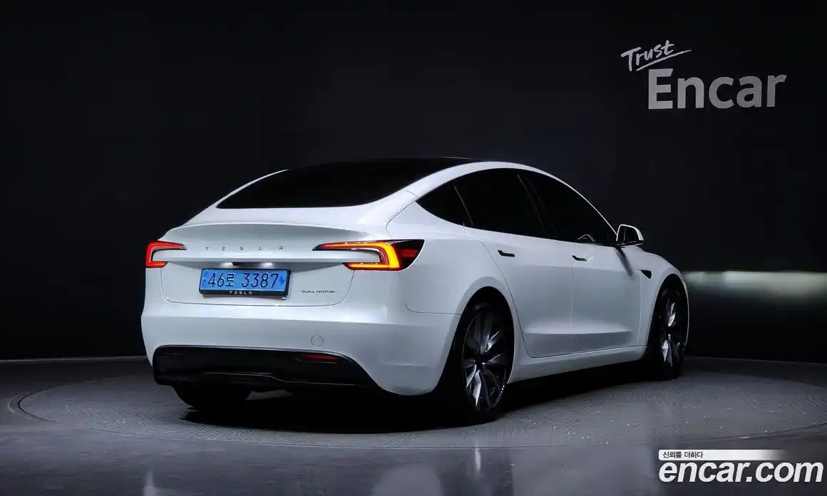 Tesla Model 3 2024 0.2 гидро, фото 2