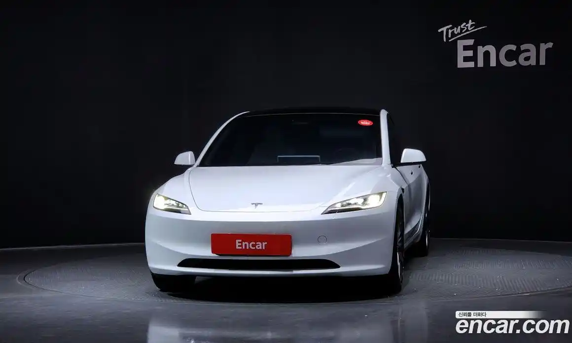 Tesla Model 3 2024 0.2 гидро, фото 3
