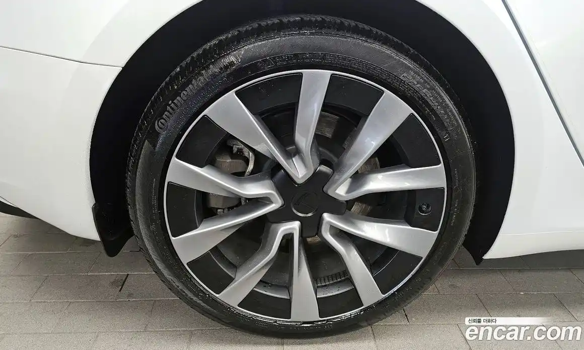 Tesla Model 3 2024 0.2 гидро, фото 5