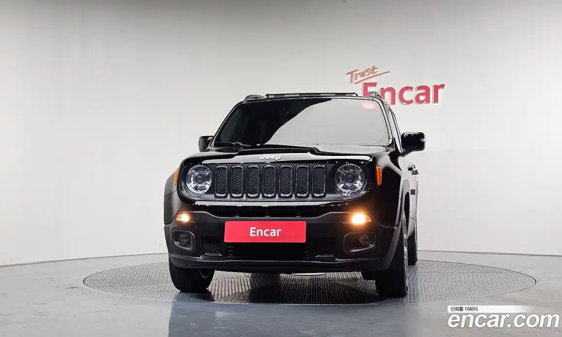 Jeep Renegade 2015 2.0 гидро в Москве № 232447, фото 3