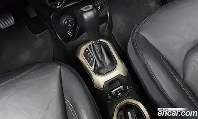 Jeep Renegade 2015 2.0 гидро в Москве № 232447, миниатюра 9