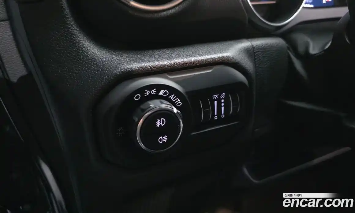 Jeep Wrangler 2020 2.0 гидро в Москве № 232555, фото 17