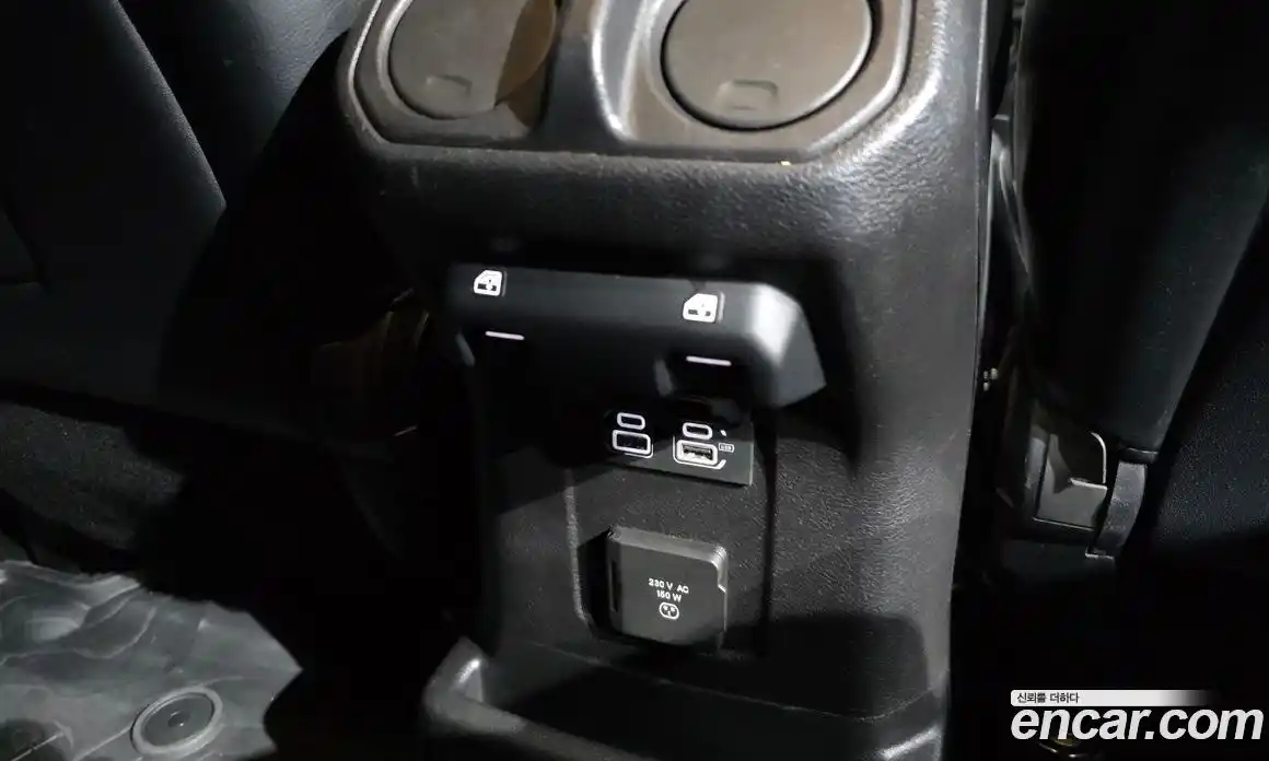 Jeep Wrangler 2020 2.0 гидро в Москве № 232555, фото 18