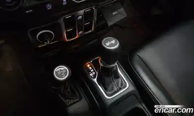 Jeep Wrangler 2020 2.0 гидро в Москве № 232555, миниатюра 9