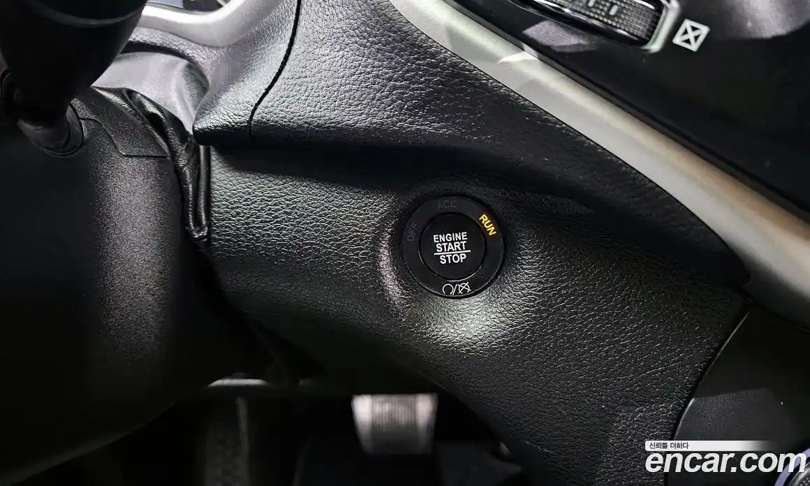 Jeep Cherokee 2018 2.4 гидро в Москве № 232630, фото 18