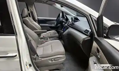 Honda Odyssey 2015 3.5 гидро в Москве № 232848, миниатюра 11