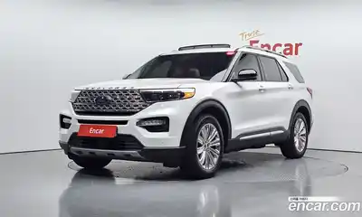 Ford Explorer, 2022