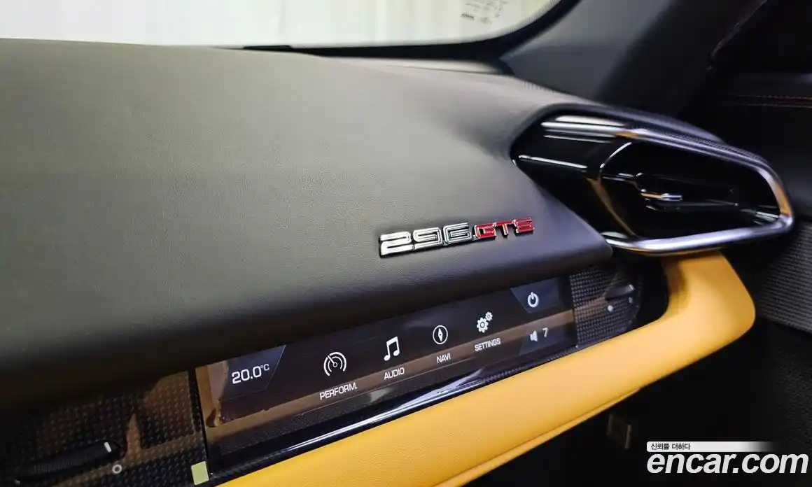 Ferrari 296 2024 3.0 гидро в Москве № 235999, фото 13