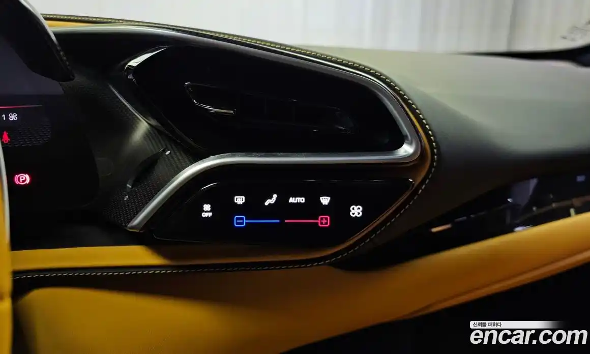 Ferrari 296 2024 3.0 гидро в Москве № 235999, фото 16