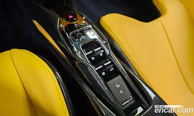 Ferrari 296 2024 3.0 гидро в Москве № 235999, миниатюра 9