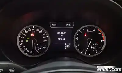 Infiniti Q30 2019 2.0 гидро в Москве № 244795, миниатюра 8