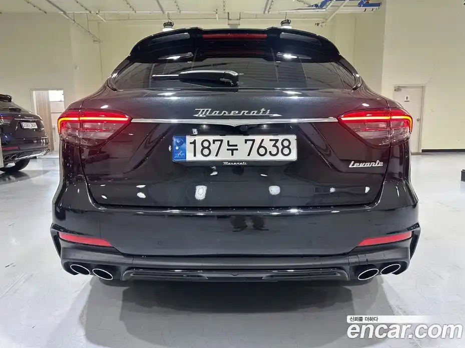 Maserati Levante 2023 3.0 гидро в Москве № 255963, фото 4