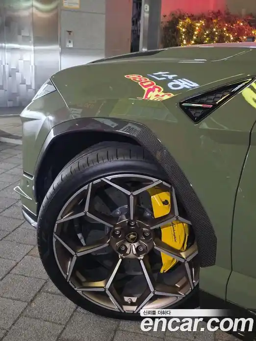 Lamborghini Urus 2025 4.0 гидро в Москве № 256317, фото 8