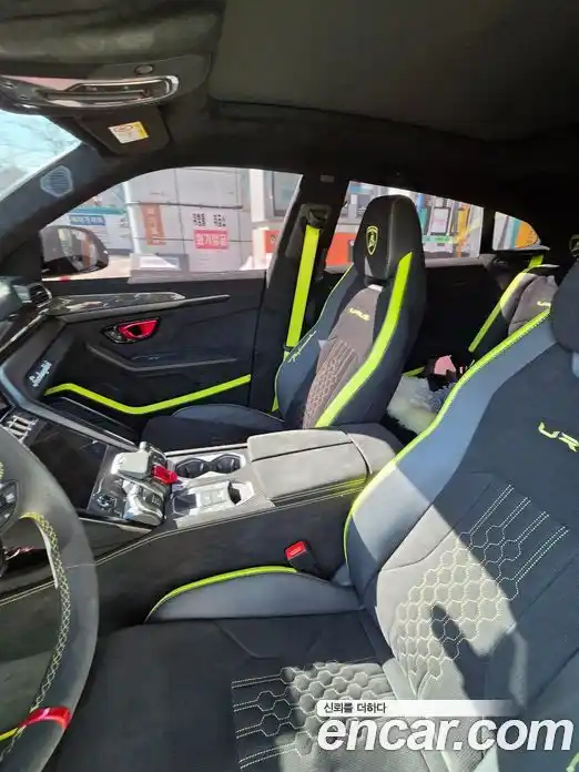 Lamborghini Urus 2025 4.0 гидро в Москве № 256317, фото 9