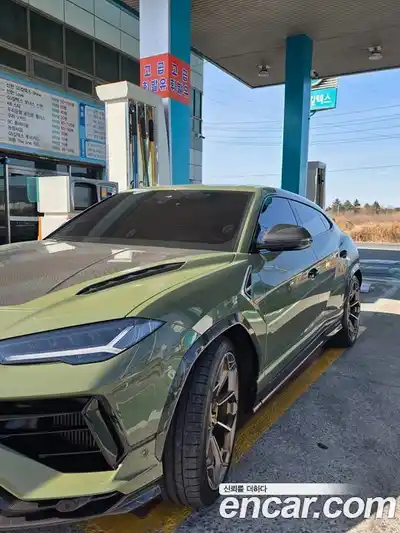 Lamborghini Urus 2025 4.0 гидро в Москве № 256317, миниатюра 10