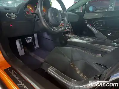 Lamborghini Gallardo 2010 5.2 механика в Москве № 256342, миниатюра 6